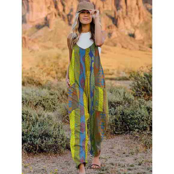 Full Size Printed V-Neck Sleeveless Jumpsuit - Picture 4 of 15